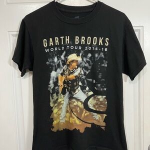 Garth Brooks World Tour 2014-2016 Concert T Shirt Size Small Country Music